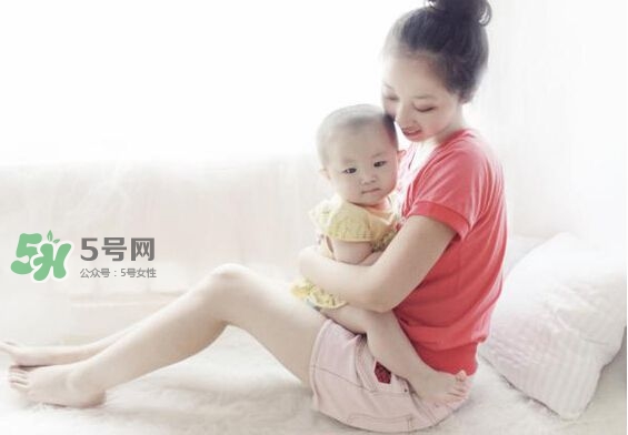 分娩后體重減多少正常？生完孩子后體重會下降多少？