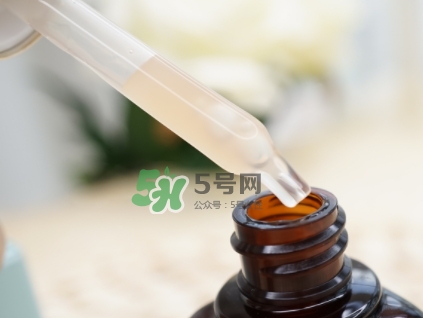 小棕瓶和紅腰子哪個(gè)好？小棕瓶和紅腰子對(duì)比