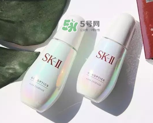 小棕瓶和小燈泡哪個好？小棕瓶和小燈泡先用哪個