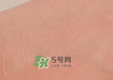 小黑瓶和神仙水哪個(gè)好？小黑瓶和神仙水哪個(gè)先用順序