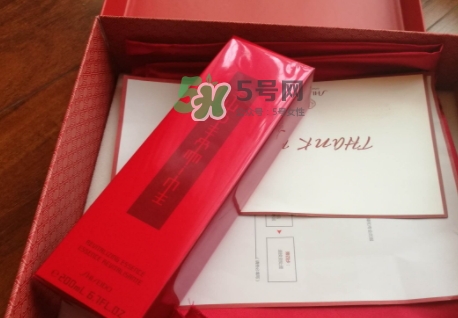資生堂紅色蜜露搭配什么乳液？紅色蜜露搭配什么使用