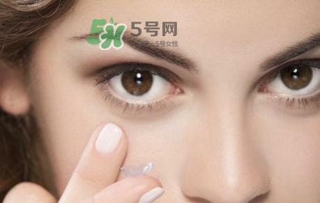 配個(gè)隱形眼鏡多少錢？隱形眼鏡日拋多少錢