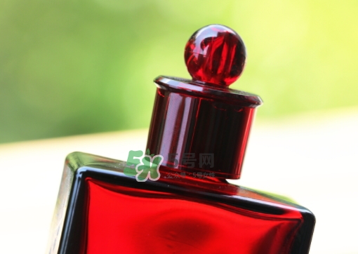 資生堂紅水怎么用？資生堂紅水使用方法