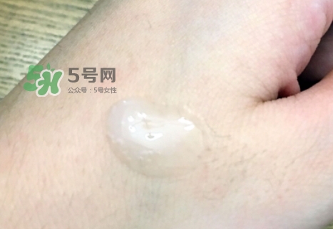 資生堂紅妍肌活精華露怎么用？資生堂紅妍精華使用方法