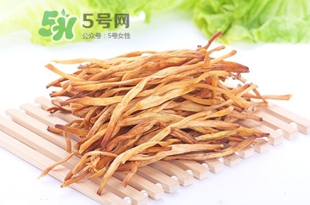 新鮮黃花菜怎么吃？新鮮黃花菜怎么做好吃