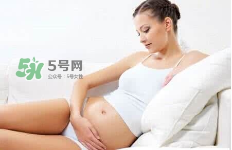羊水栓塞發(fā)生在什么時候？羊水栓塞癥狀