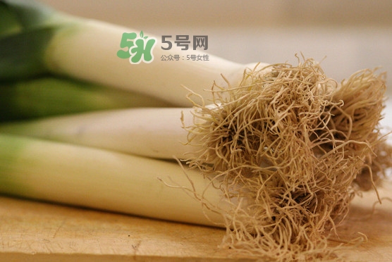 大蔥有病毒怎么去除？大蔥有黃點(diǎn)是什么原因