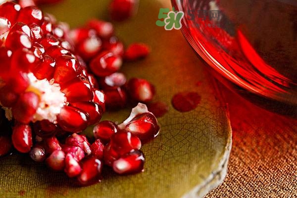 吃石榴籽有什么好處？吃石榴籽有副作用嗎？