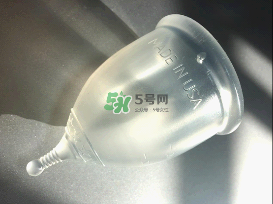 衛(wèi)生棉條和衛(wèi)生巾哪個好？衛(wèi)生棉條和衛(wèi)生巾的區(qū)別