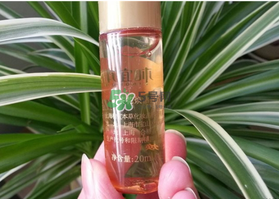 相宜本草山茶花系列怎么樣？相宜本草山茶花系列適合什么年齡？