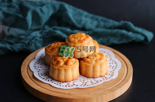 月餅為什么要回油？月餅回油是什么意思？