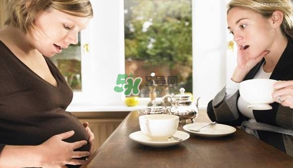 孕婦肚子硬邦邦的怎么回事？孕婦肚子硬生男生女？