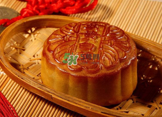 月餅回油要密封嗎？月餅回油敞開(kāi)還是密封？