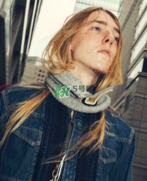 sacai2017秋冬系列怎么樣_在哪買_款式有哪些？