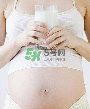 孕婦奶粉和普通奶粉的區(qū)別  懷孕必須喝孕婦奶粉嗎？