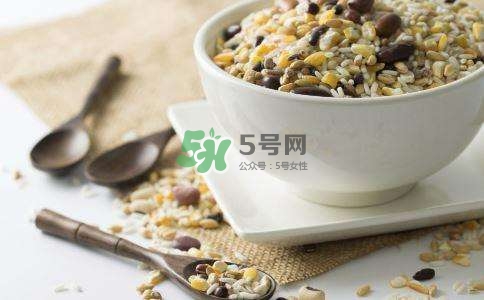 孕婦秋季喝什么湯好？孕婦秋季吃什么養(yǎng)顏？