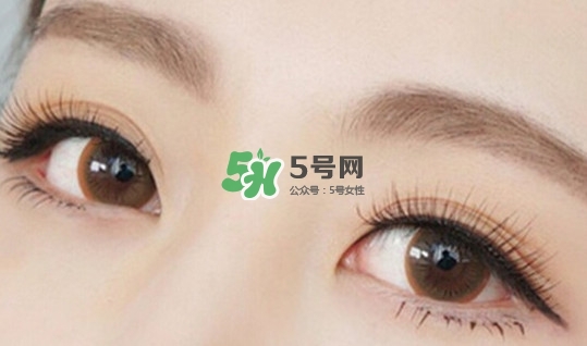 波浪眉是怎么畫的？為什么流行波浪眉？