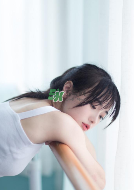 女金膠囊經(jīng)期可以吃嗎？女金膠囊什么時候吃最好？