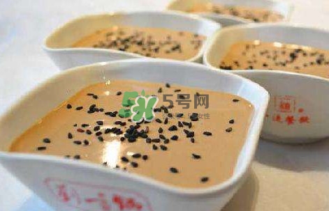 芝麻醬和花生醬哪個好？芝麻醬和花生醬的區(qū)別