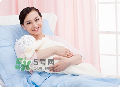 破腹產(chǎn)疤痕可以紋身嗎？破腹產(chǎn)后多久可以做疤痕紋身？