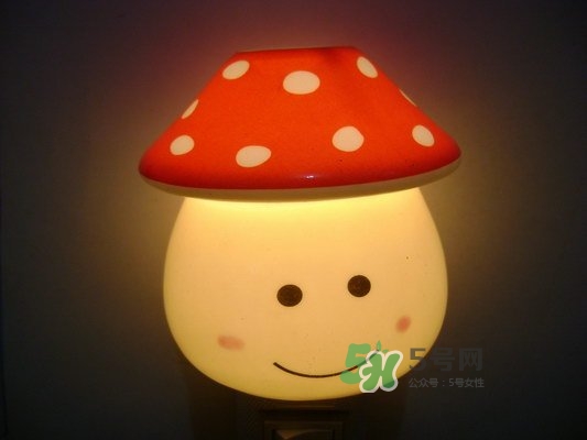 帶嬰兒自駕游準(zhǔn)備什么？帶寶寶自駕游注意事項(xiàng)