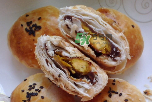 蛋黃酥為什么會(huì)爆開？蛋黃酥爆餡是什么原因？