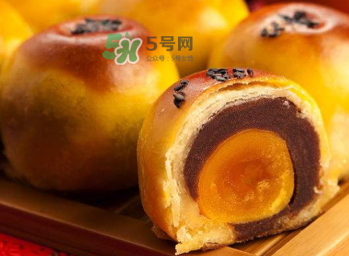 蛋黃酥烤多長時間最好？蛋黃酥烤多久？
