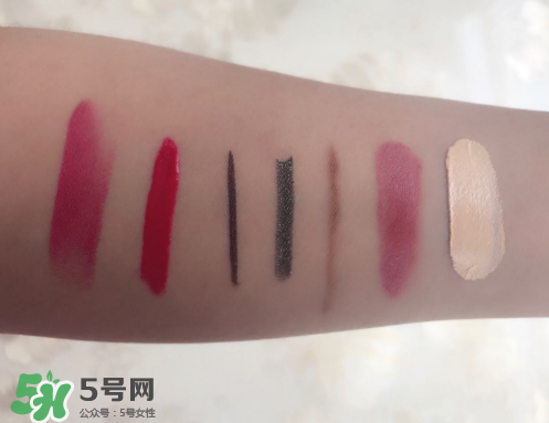 bobbi brown卸妝油好用嗎？芭比波朗卸妝油怎么樣？