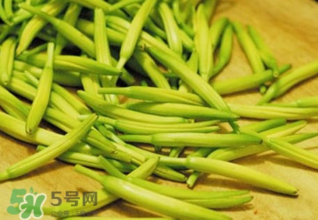 新鮮黃花菜怎么保存？干黃花菜怎么保存