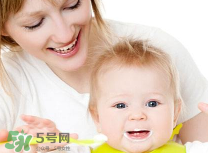 哺乳期來(lái)例假奶水會(huì)變少嗎？哺乳期來(lái)月經(jīng)奶水減少怎么辦？