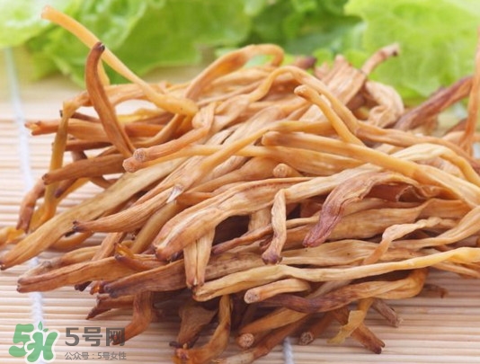 黃花菜什么人能吃？黃花菜哪些人不能吃