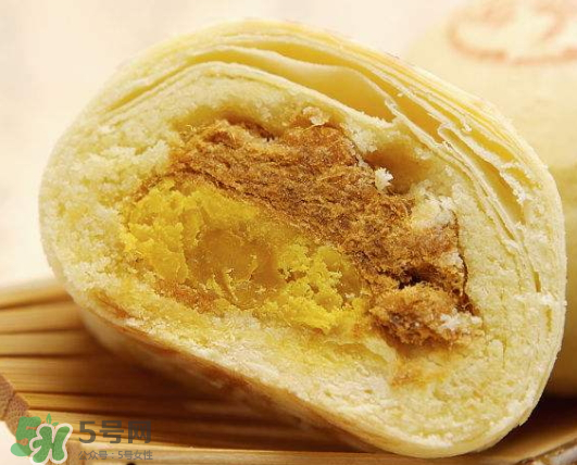?蛋黃酥可以不用豬油嗎？蛋黃酥用什么油好？