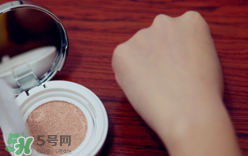 美康粉黛氣墊bb怎么樣？美康粉黛氣墊bb毀容