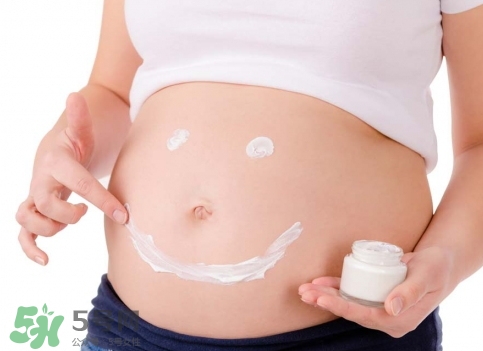 大腿長了妊娠紋怎么辦？為什么大腿外側有條紋？