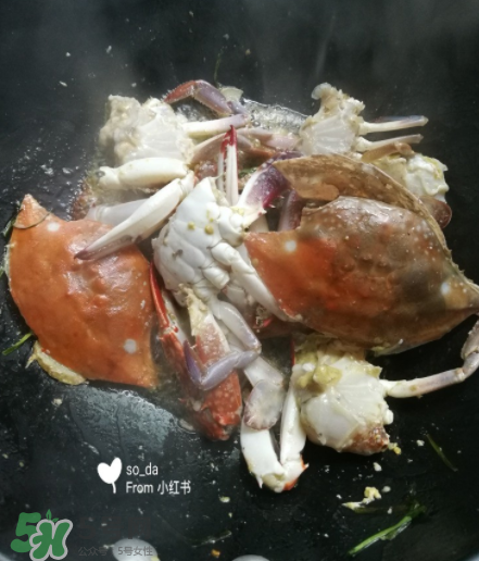 來月經(jīng)能吃梭子蟹嗎？經(jīng)期能吃梭子蟹嗎？