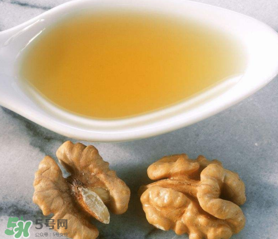 初蘊(yùn)核桃油好嗎？初蘊(yùn)核桃油怎么樣？