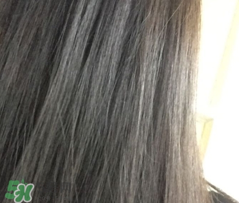 護(hù)發(fā)精油能不能抹頭皮？護(hù)發(fā)精油的危害