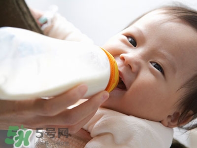 寶寶經(jīng)常換奶粉好嗎？經(jīng)常換奶粉對(duì)寶寶有什么影響？