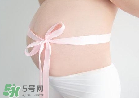 大腿長了妊娠紋怎么辦？為什么大腿外側有條紋？