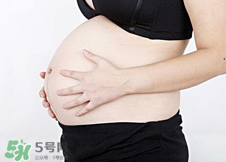 孕婦長(zhǎng)妊娠紋的幾率有多大？哪些人容易長(zhǎng)妊娠紋？
