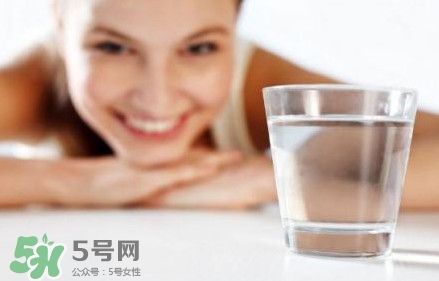 飲用水含微塑料有什么危害？飲用水中的微塑料怎么來的