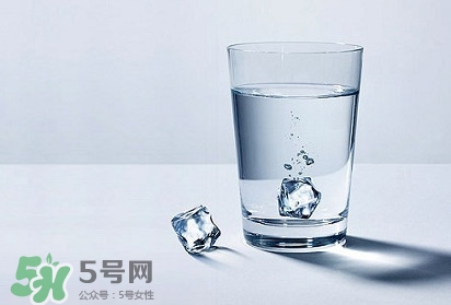 國家飲用水標(biāo)準(zhǔn)是什么？飲用水和礦泉水的區(qū)別