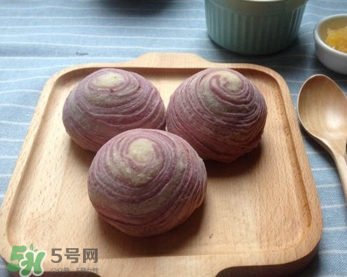 蛋黃酥什么牌子的好吃？蛋黃酥哪個牌子好吃？