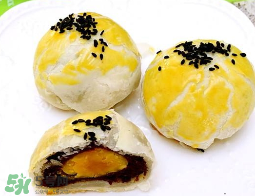 蛋黃酥什么牌子的好吃？蛋黃酥哪個牌子好吃？