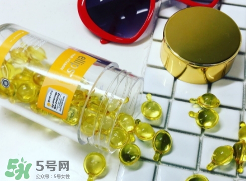 ellips護(hù)發(fā)膠囊怎么用？ellips護(hù)發(fā)精油的用法