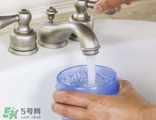 自來(lái)水到底能不能喝？自來(lái)水有哪些危害