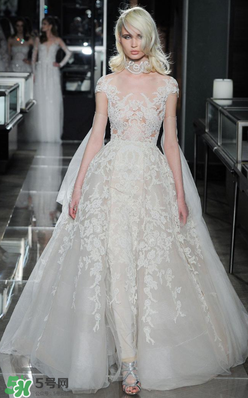 reem acra婚紗多少錢(qián)？reem acra婚紗價(jià)格