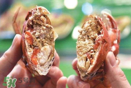 蟹黃是黑色的怎么回事？蟹黃中間有黑的是什么？