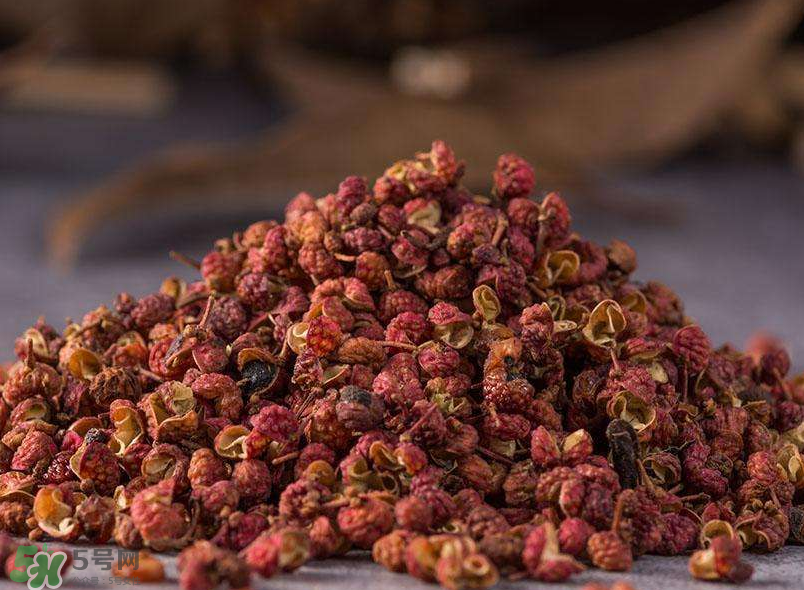 花椒泡腳有什么好處？花椒泡腳可以天天泡嗎？