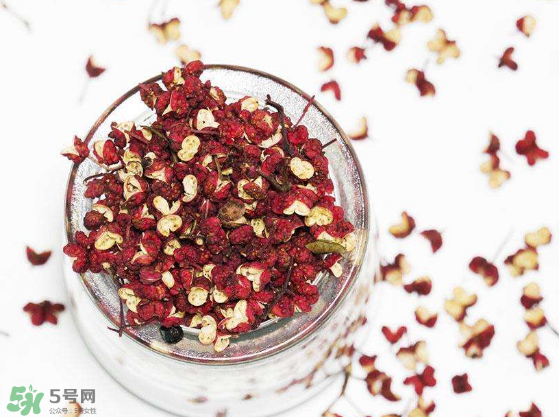 花椒泡腳有什么好處？花椒泡腳可以天天泡嗎？